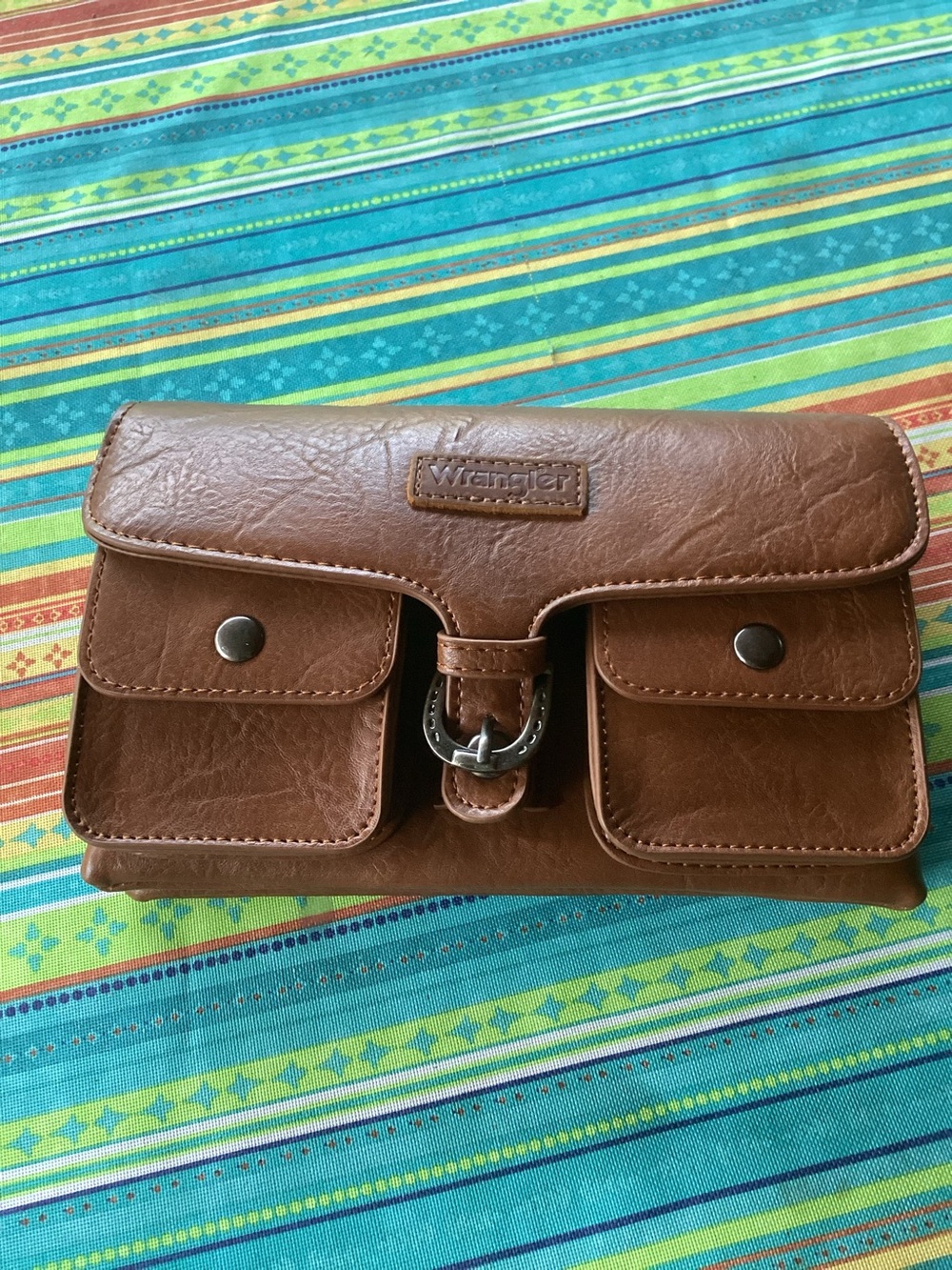 Wrangler Chestnut Brown Bag with Front Pockets